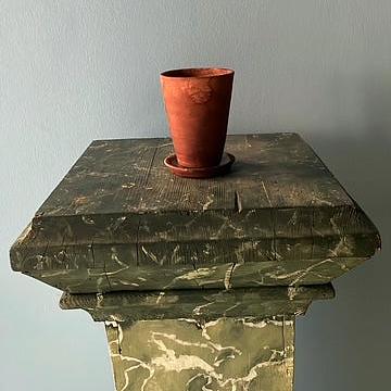 Brown Tall Pot "Høj Potte" | Handmade Erik Bendtsen Ceramics