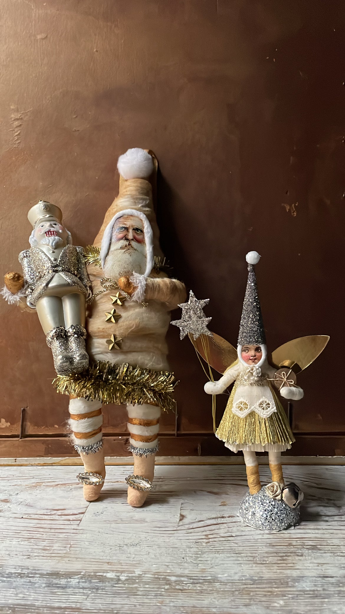 Tea Stain Santa W/ Nutcracker Orn - LARGE| Christmas Ornament