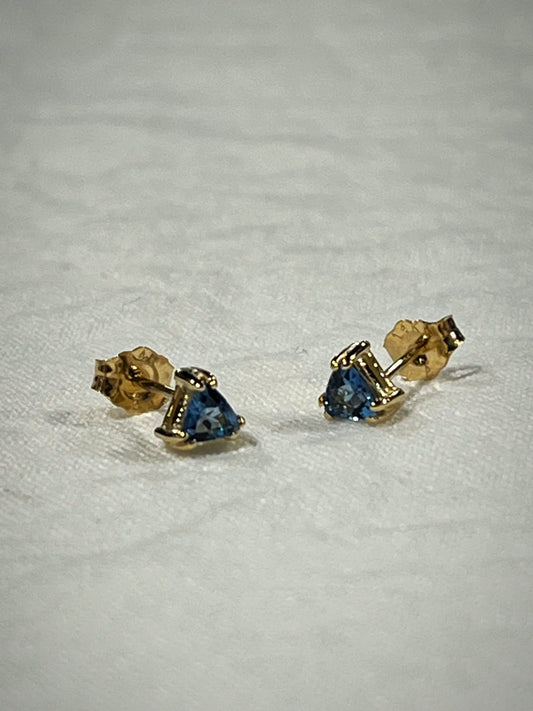 Aquamarine Studs | Mikkel Brøgger