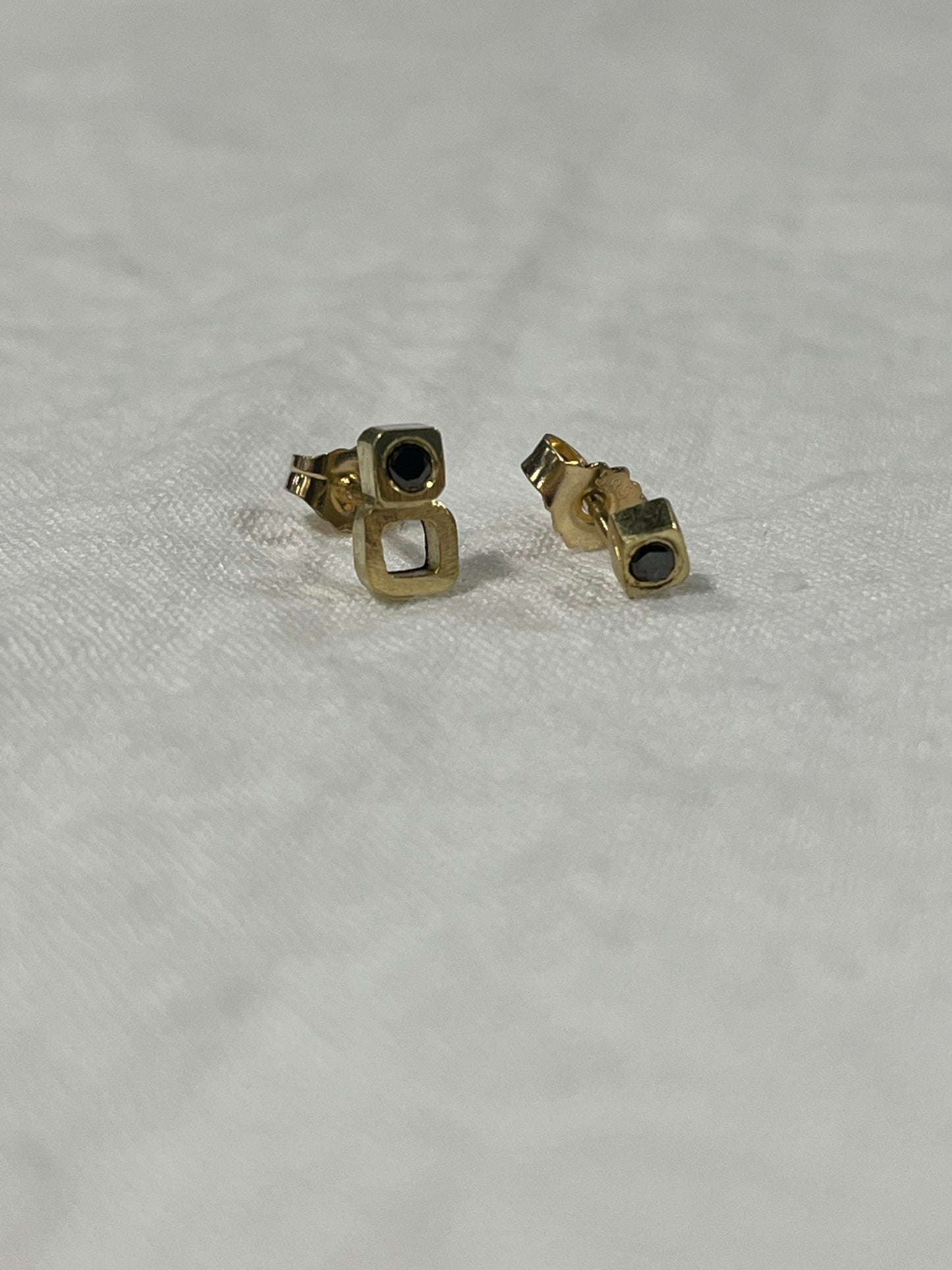 Black Diamond Earrings | Mikkel Brøgger