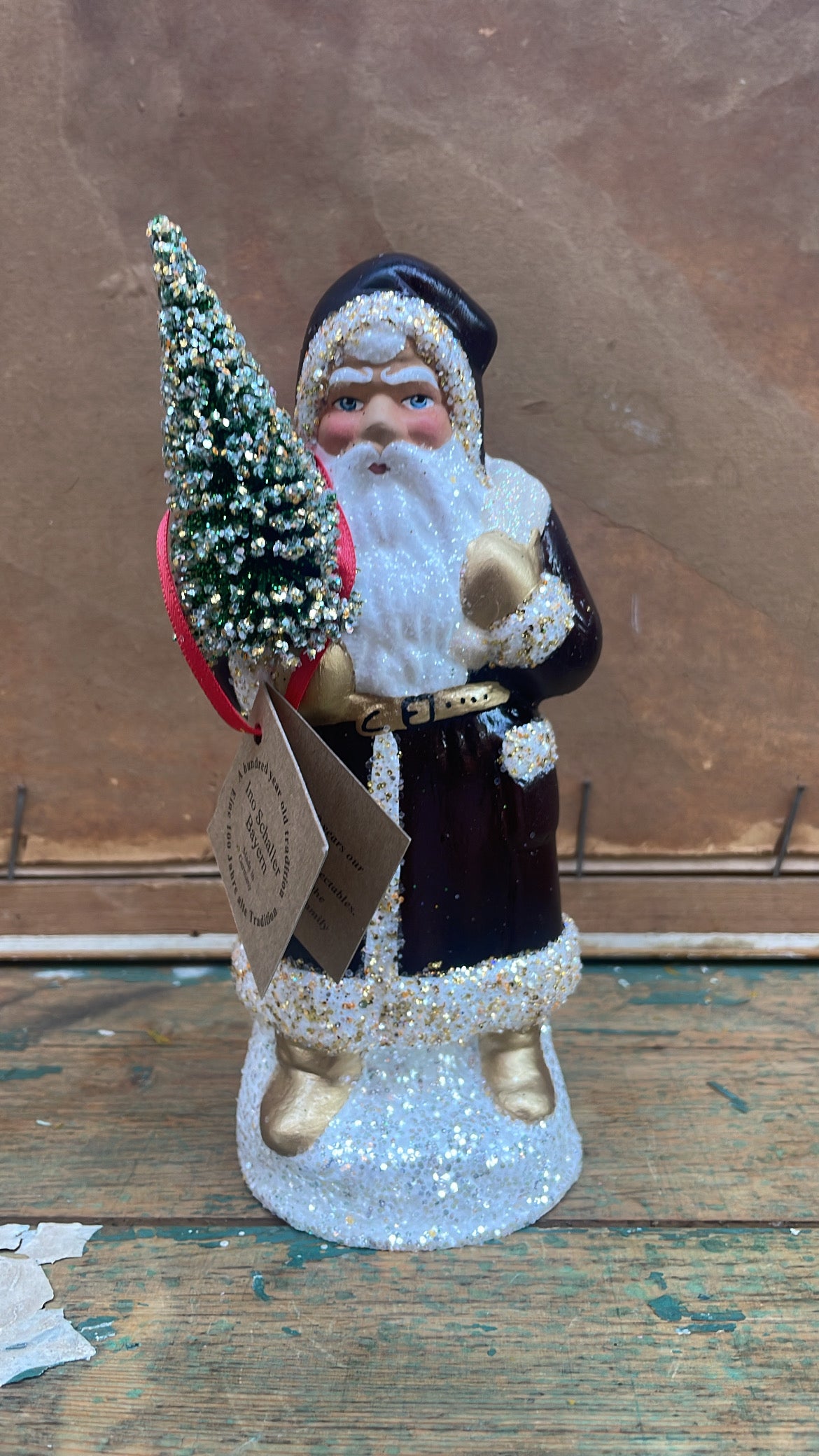 Matte Brown Santa with Gold Glitter Trim | Ino Schaller