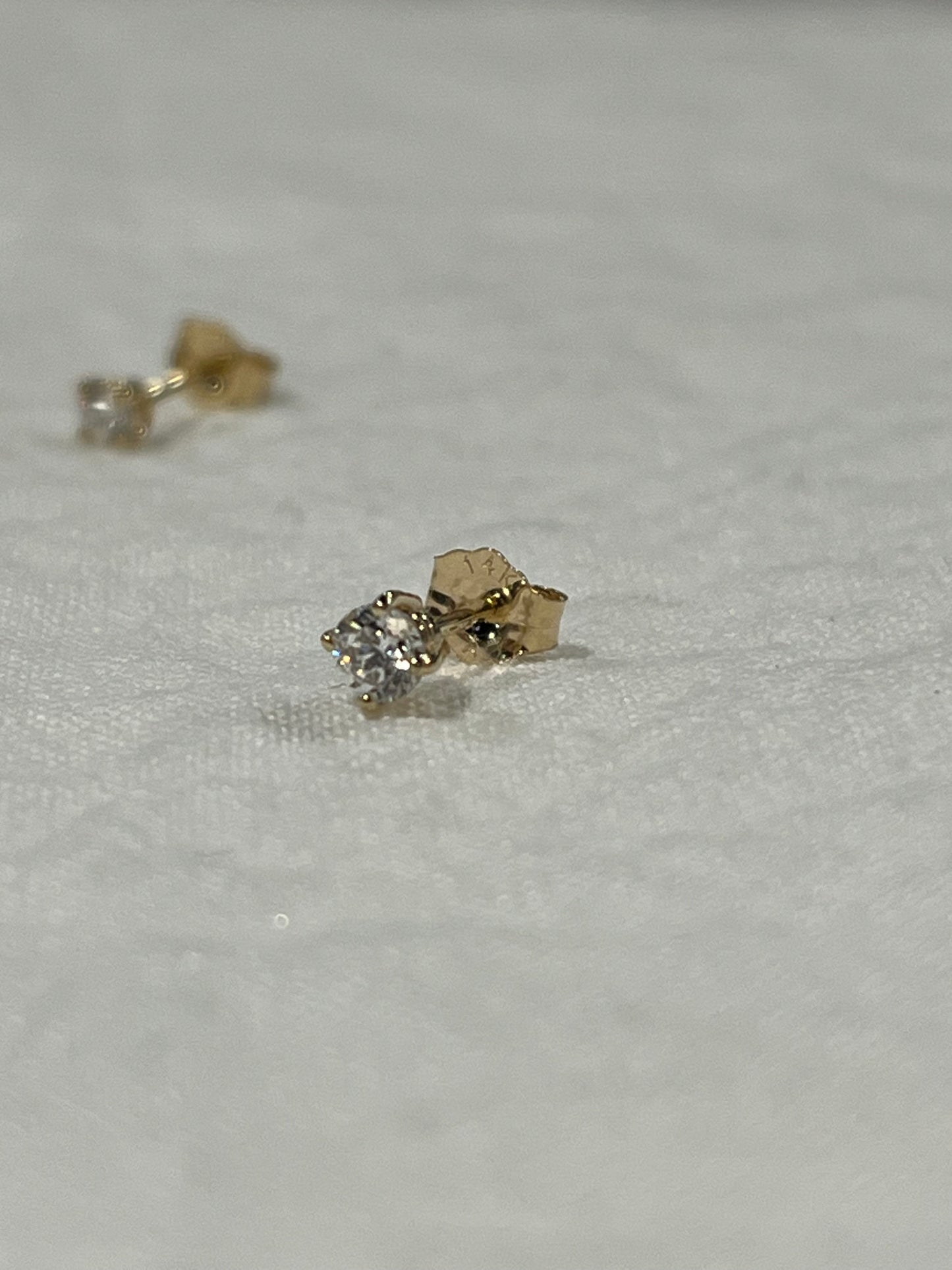 Diamond Stud | Mikkel Brøgger