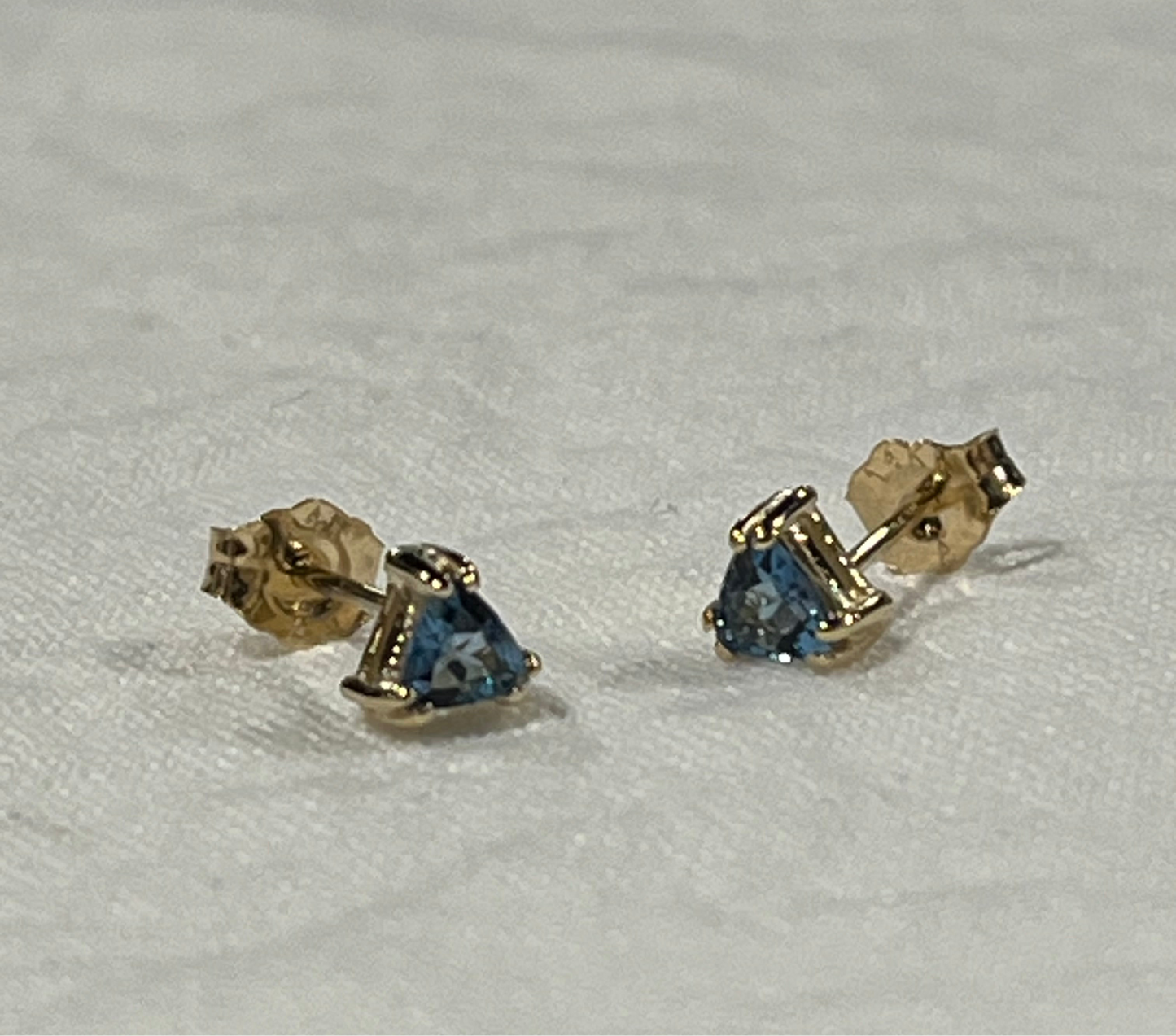 Aquamarine Studs | Mikkel Brøgger