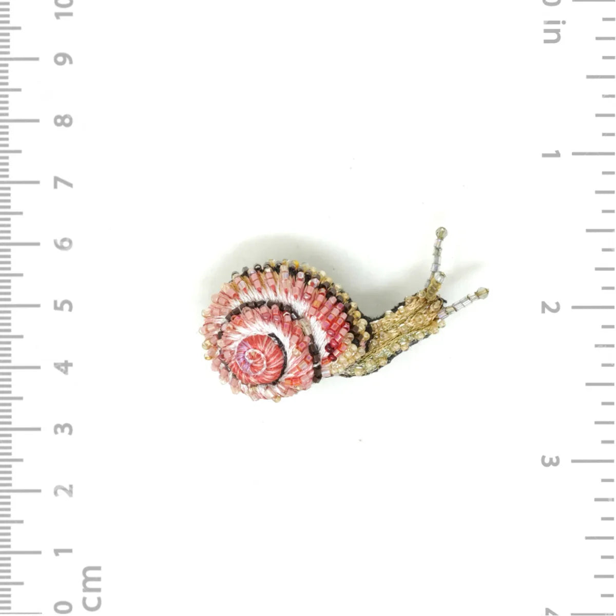 Blinking Snail Brooch Pin| Trovelore