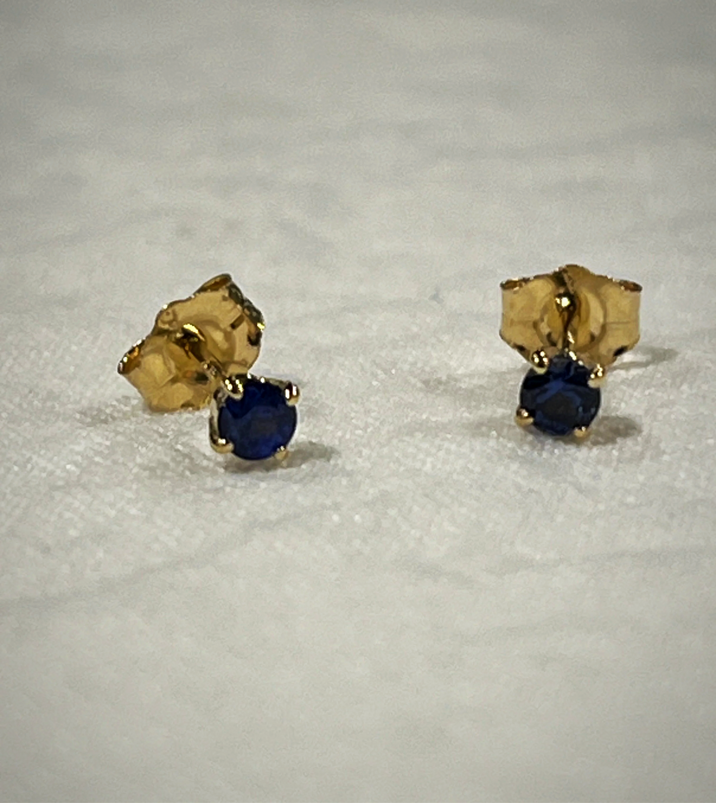 Sapphire Studs | Mikkel Brøgger