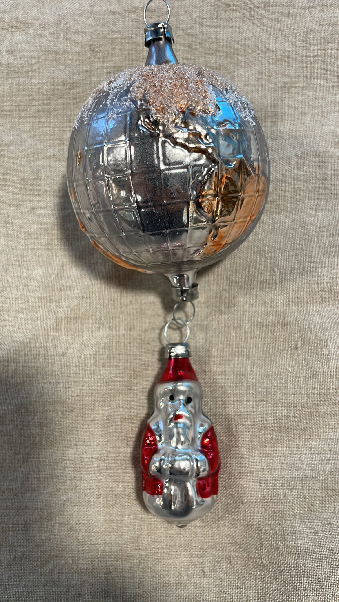 Nostalgic World Globe Santa Claus | Nostalgie Christbaumschmuck