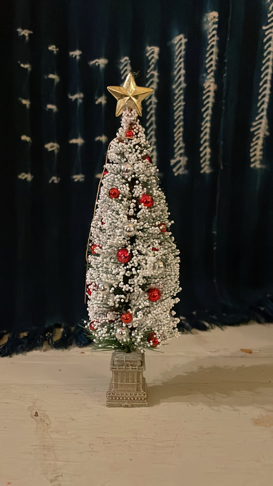 Frosted White Brush Christmas Tree
