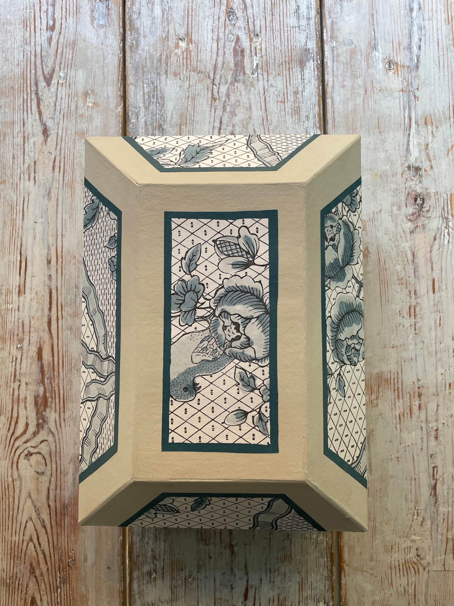 “Rubans & Oiseaux” Wedding Box – Domino Paper, Papier-Mâché, Handmade in Paris | Antoinette Poisson