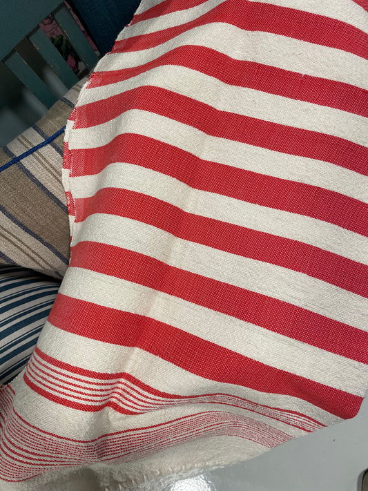 Vintage Moroccan Throw - Coral