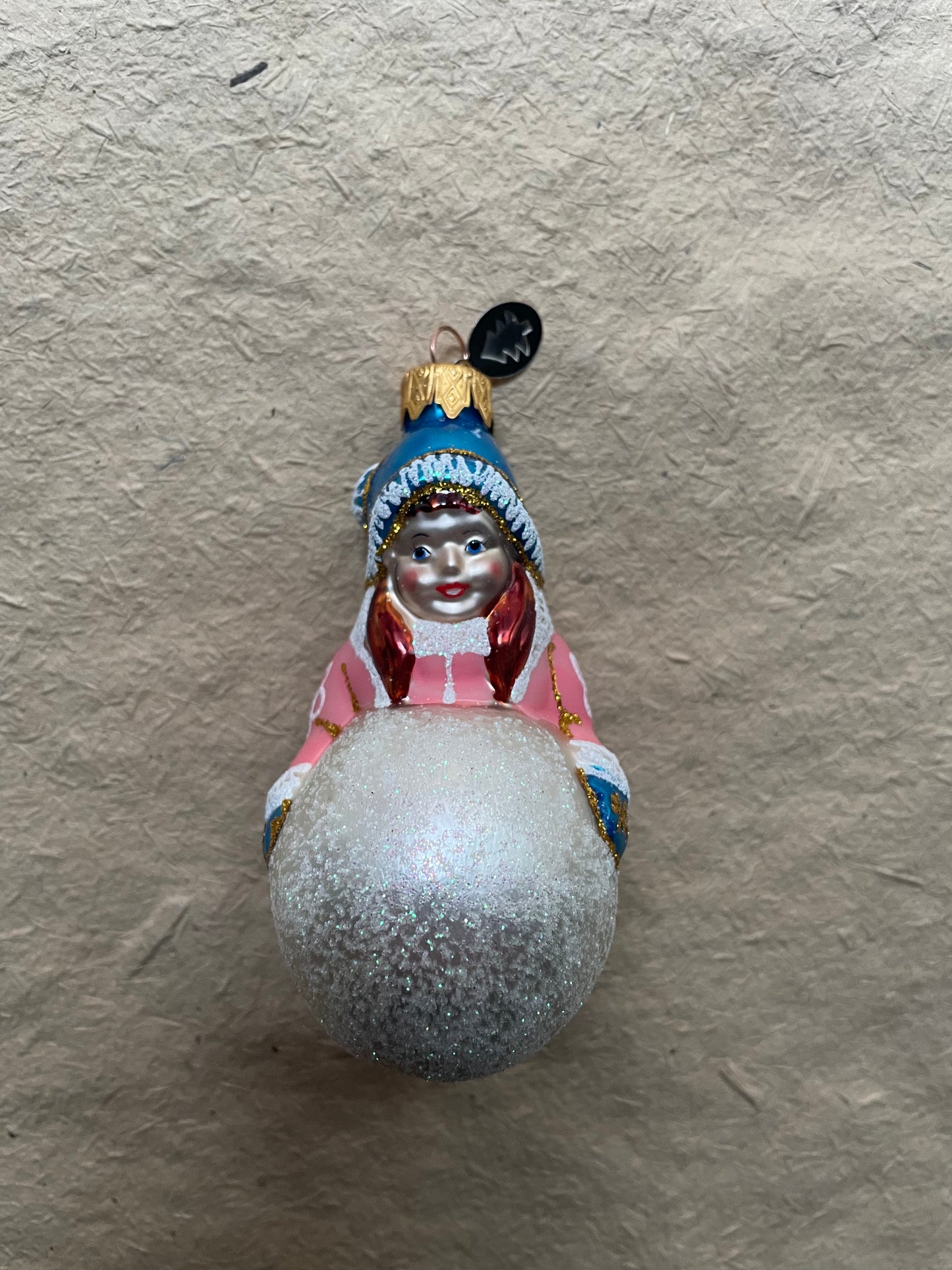 Nostalgic Girl with Snowball | Nostalgie Christbaumschmuck | Christmas Ornament