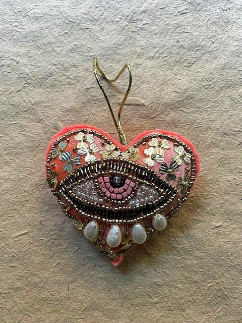 Heart Ojo-Pink Christmas Ornament