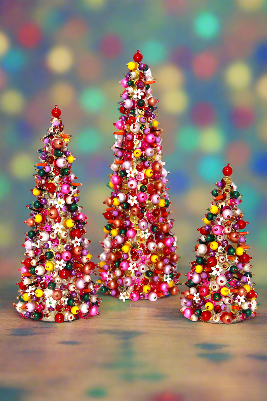 Beaded Magpie Tree - Three Sizes