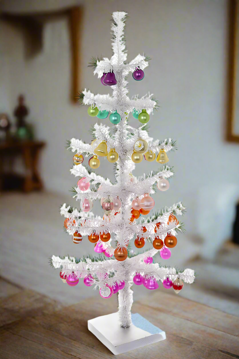 Decorated White Tinsel Tree - Large | Christmas Ornament