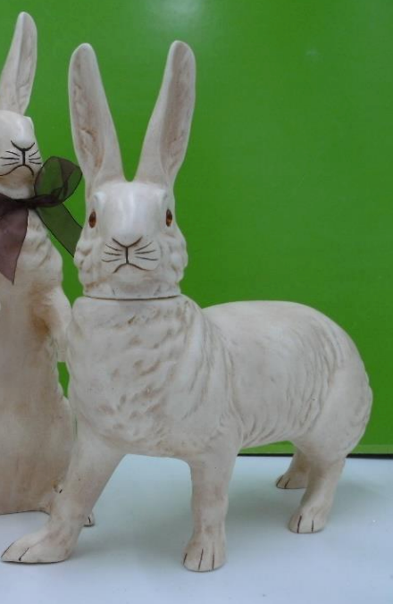 Old Cream Finish Walking Bunny | Ino Schaller