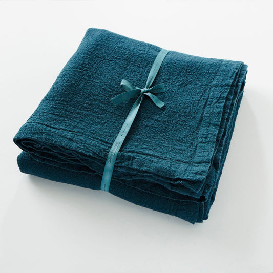 BEDCOVER EMPREINTE BLEU LEGION - Bon Ton goods