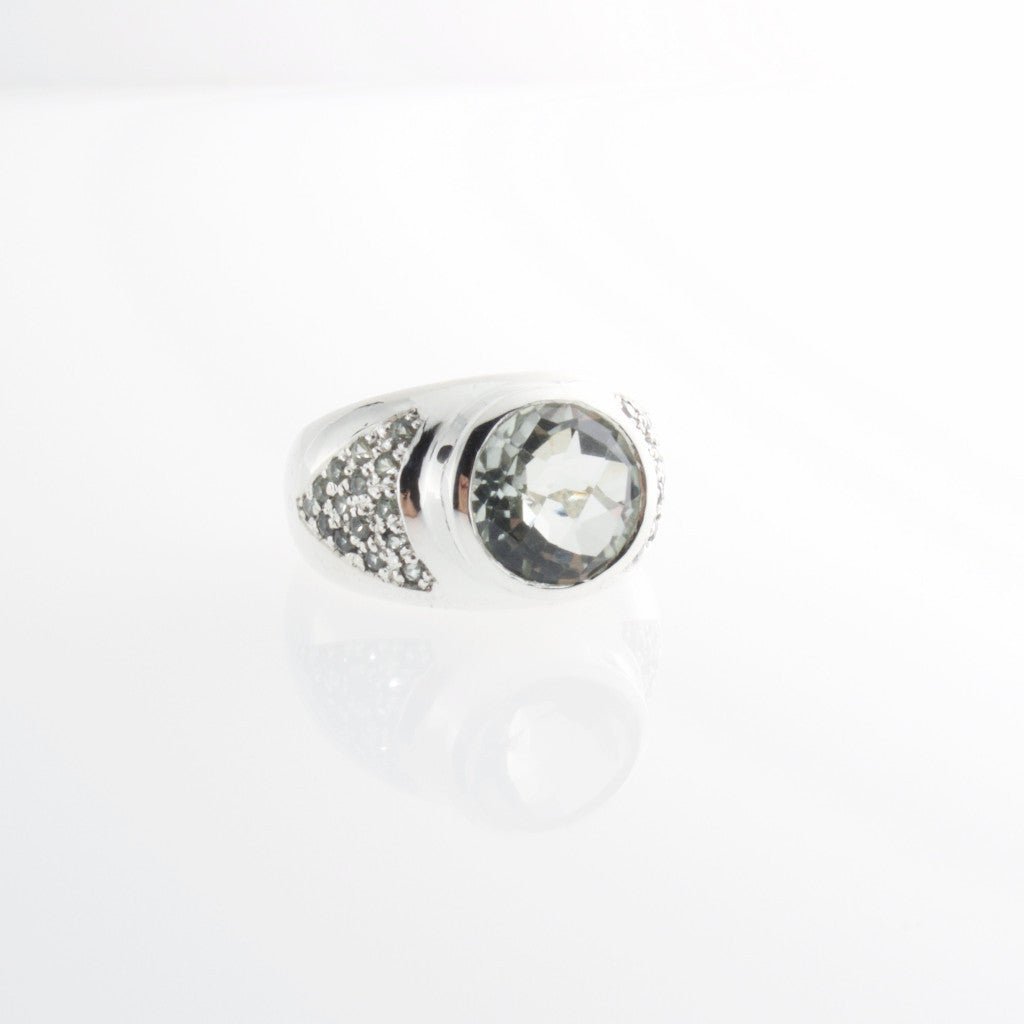 Beverly Ring - Green Topaz & Sapphires | Mikkel Brøgger - Bon Ton goods