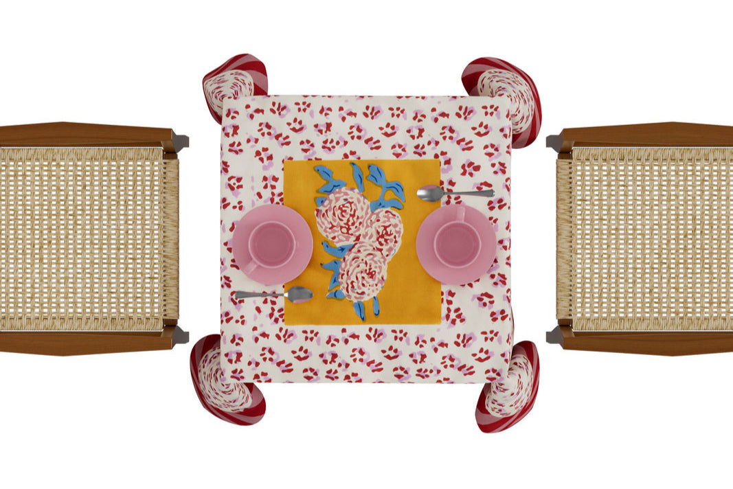 Leopard Stripes Gold Tablecloth – 110X110 | Lisa Corti