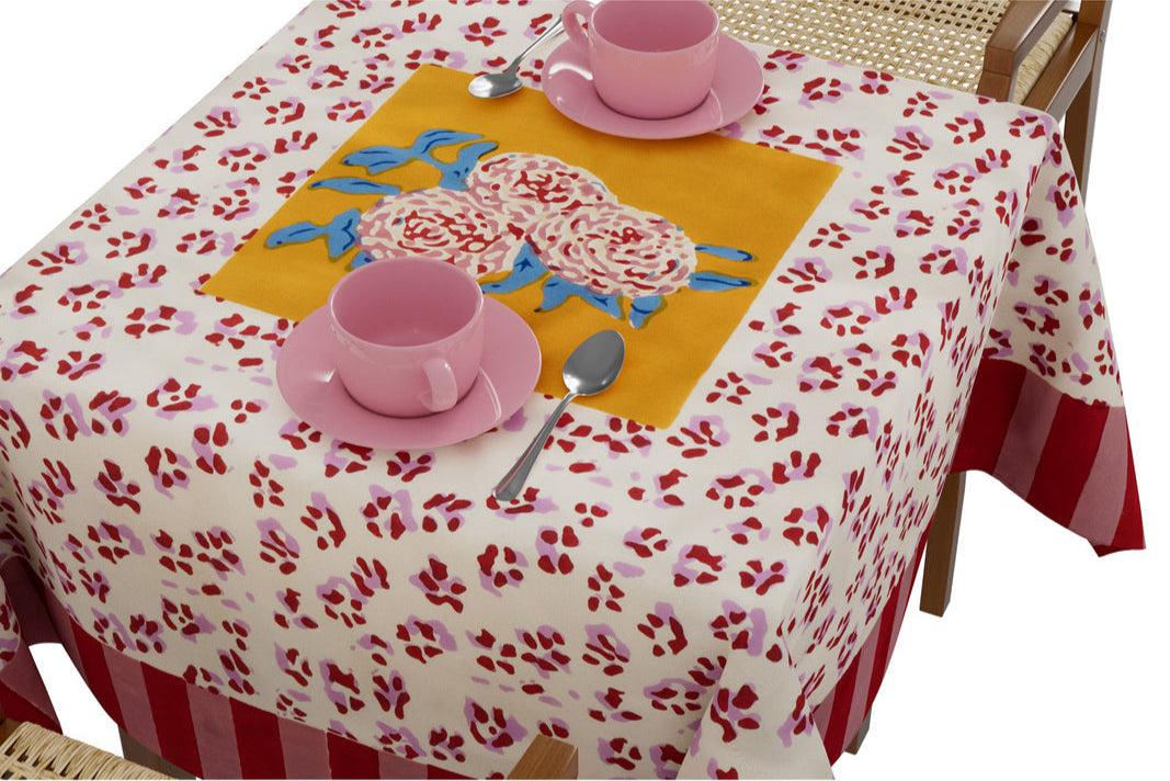 Leopard Stripes Gold Tablecloth – 110X110 | Lisa Corti