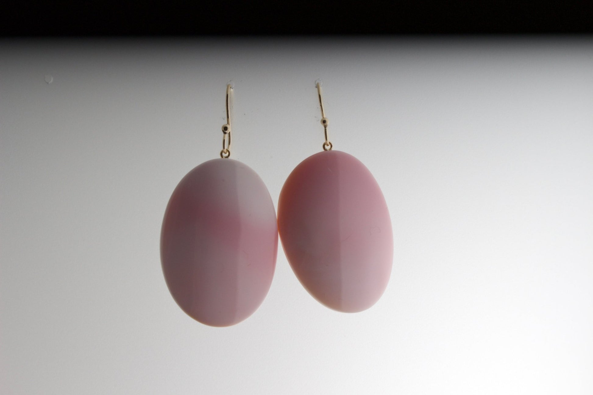 Conch Shell Earrings III - Bon Ton goods