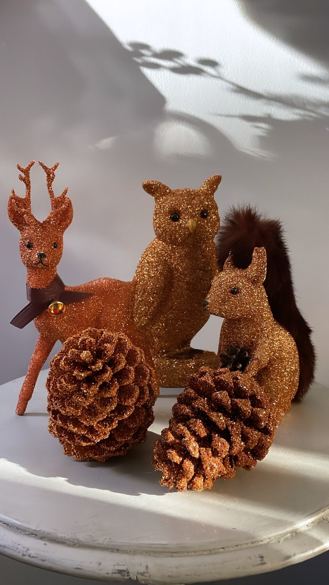 Copper Glitter Pinecone - Bon Ton goods