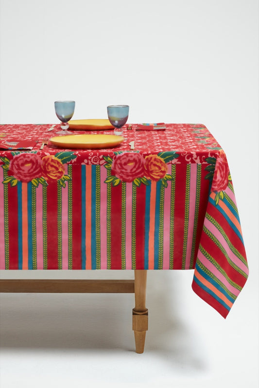 Love Flower Red Cotton Cloth 220 x 270 | Lisa Corti