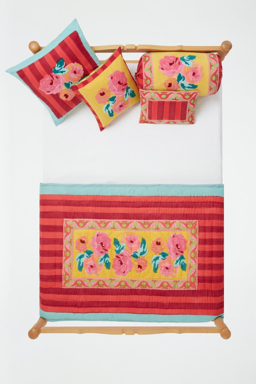 Nizam Sulphur - Pillow with Insert 60x60 - Lisa Corti