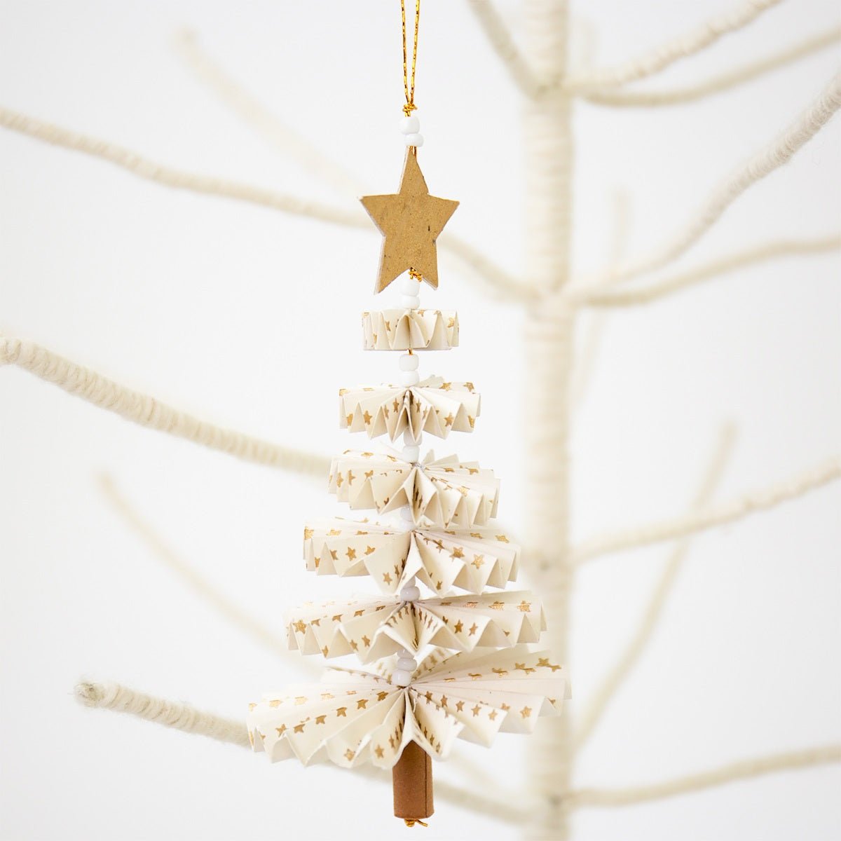 Fold Fir, White - Bon Ton goods