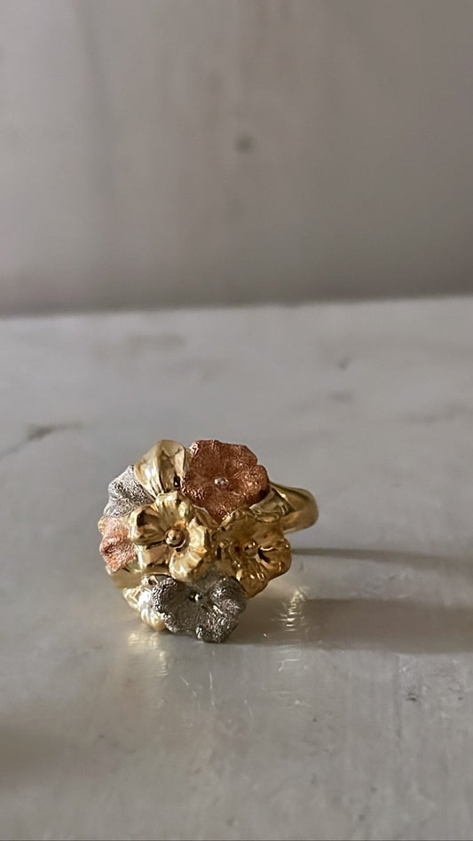 French Vintage Tricolor Gold Floral Ring, c. 1940s - Bon Ton goods