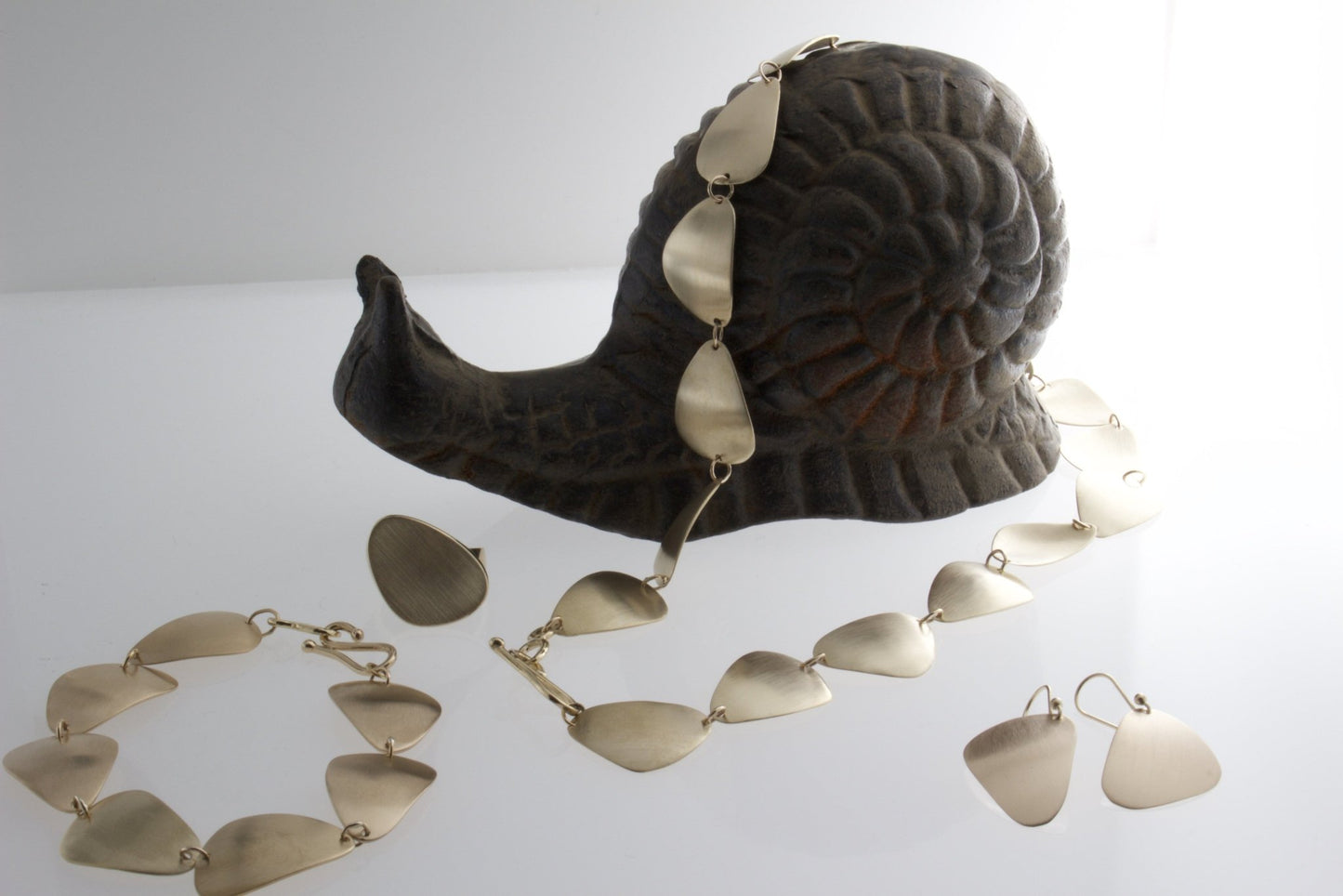 Gold Stone Necklace Sarah - Bon Ton goods