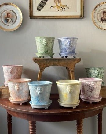 Light Green Lion Pot Marbleized | Handmade Erik Bendtsen Ceramics - Bon Ton goods