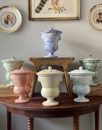 Lion Tulip Vase Marbleized Orange/Red - Bon Ton goods