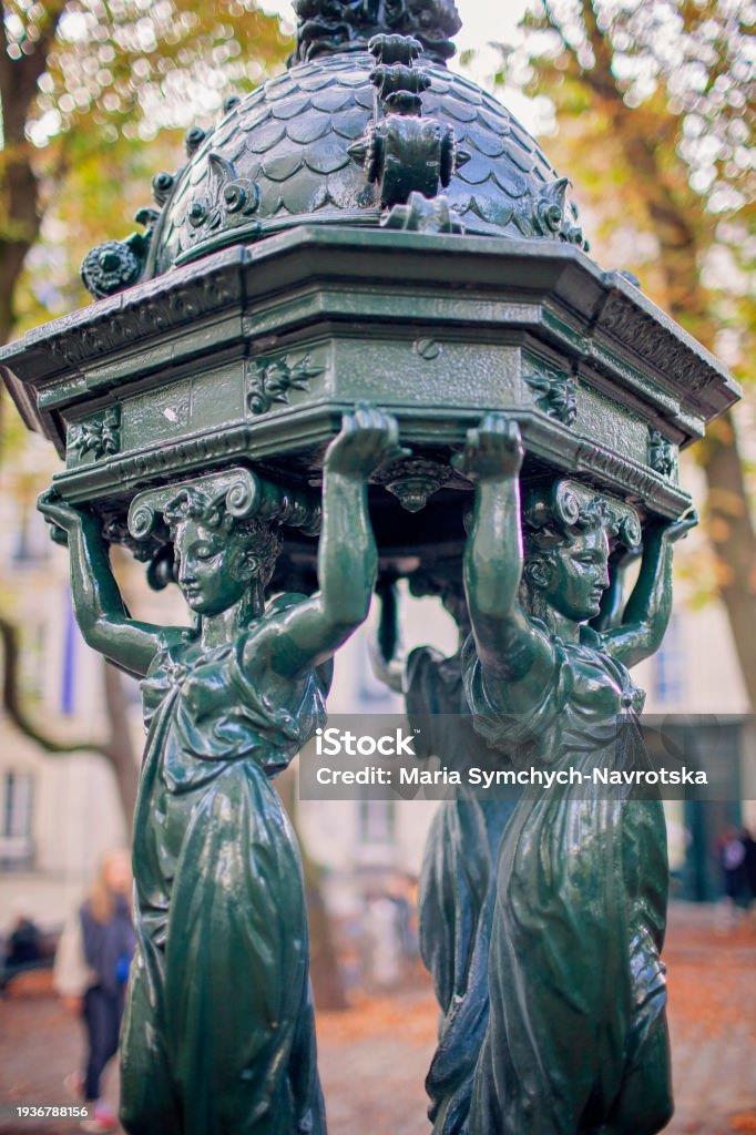 Wallace Pot | Astier de Villatte