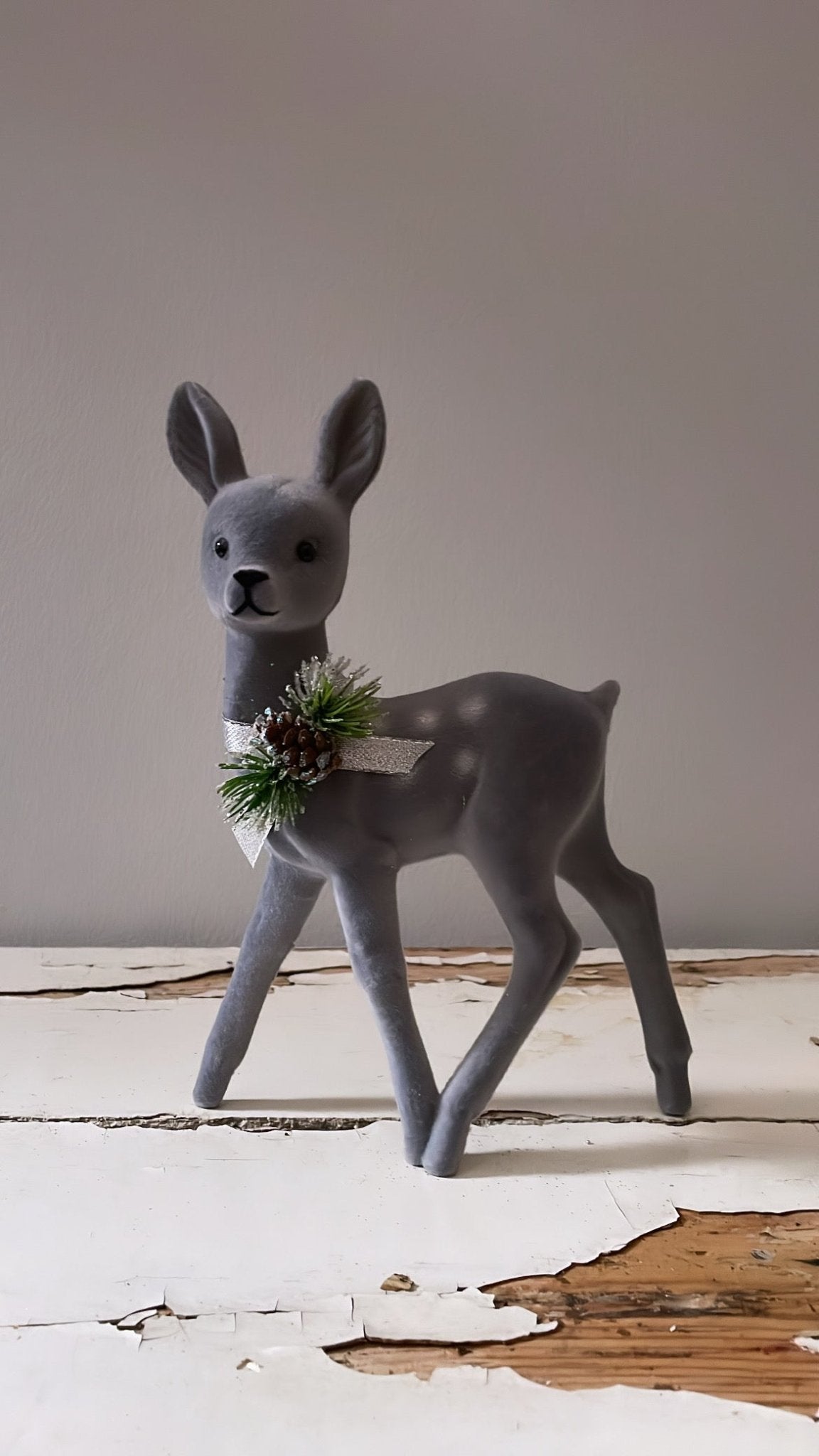 Silver Velvet Bambi with Spots and Decoration | Ino Schaller - Bon Ton goods