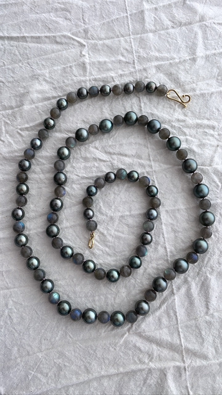 Tahitian Pearl and Labradorite Necklace - Bon Ton goods