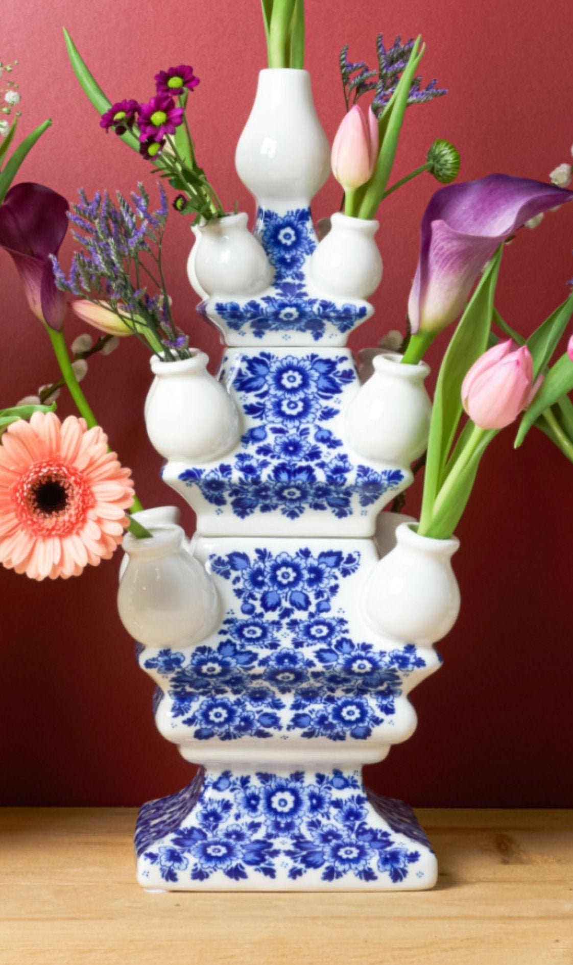 Three Tier Tulip Vase Blue Dainty Flower | Heinen Delfts Blauw - Bon Ton goods