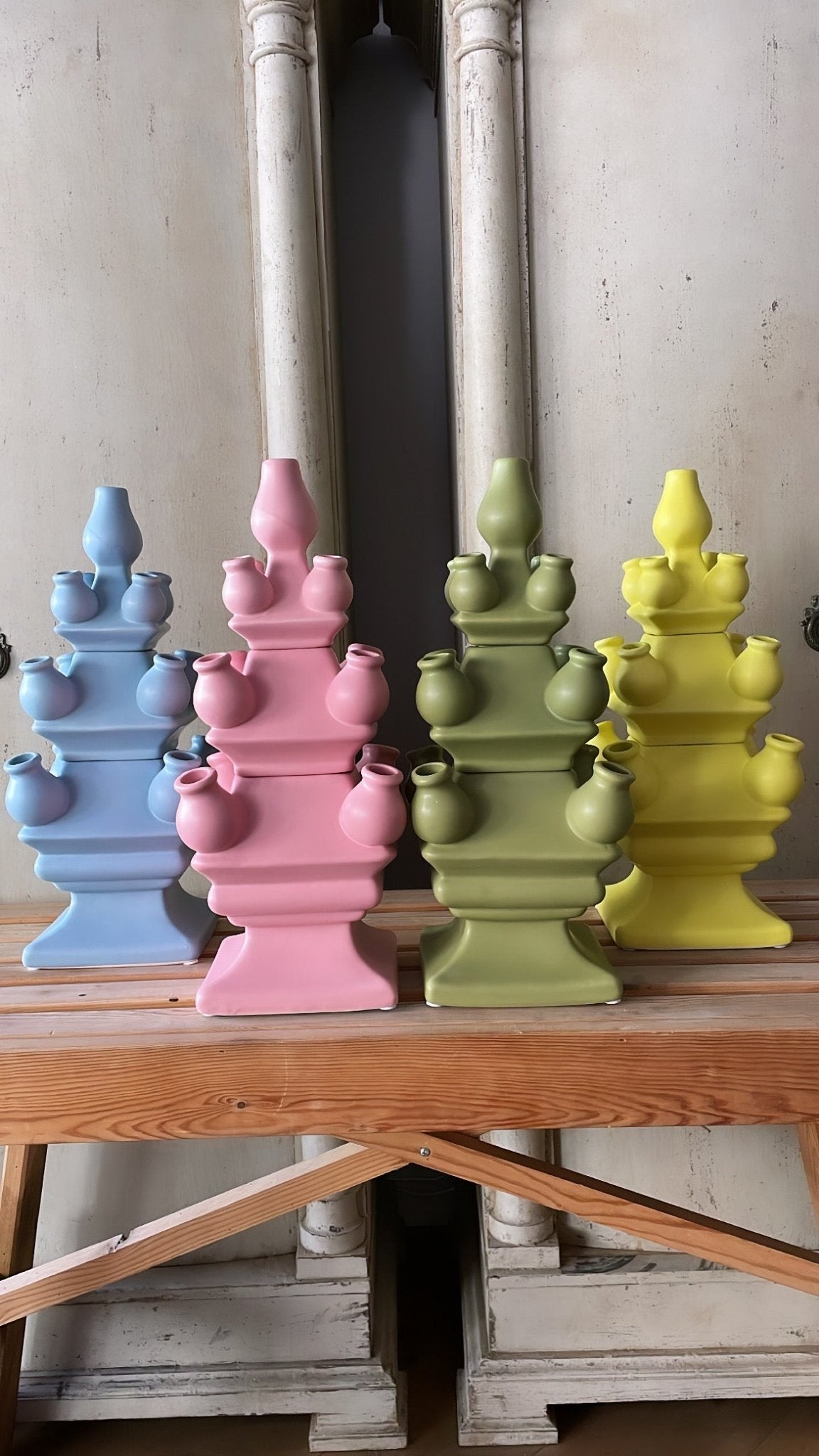 THREE TIER TULIP VASE GREEN - Bon Ton goods