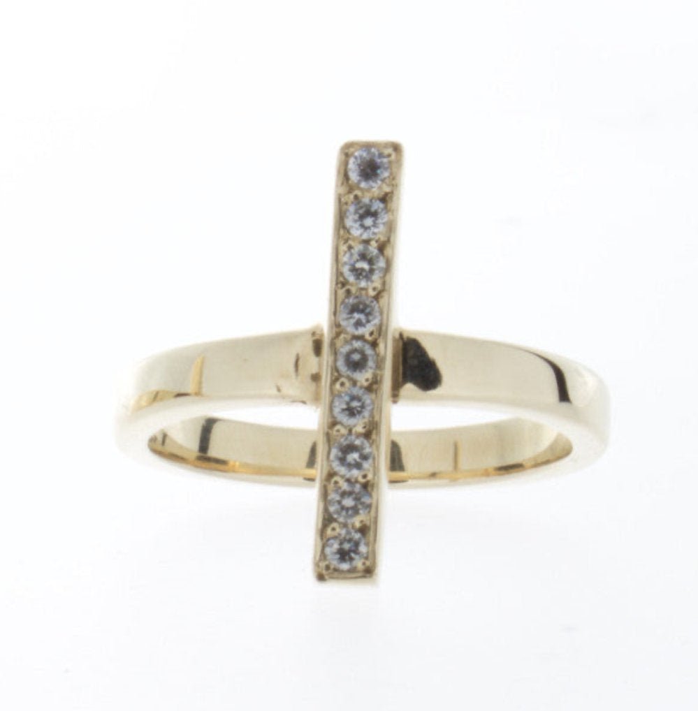 Torto Fulla Diamond Ring | Mikkel Brøgger: Exclusive Pre-Order - Bon Ton goods