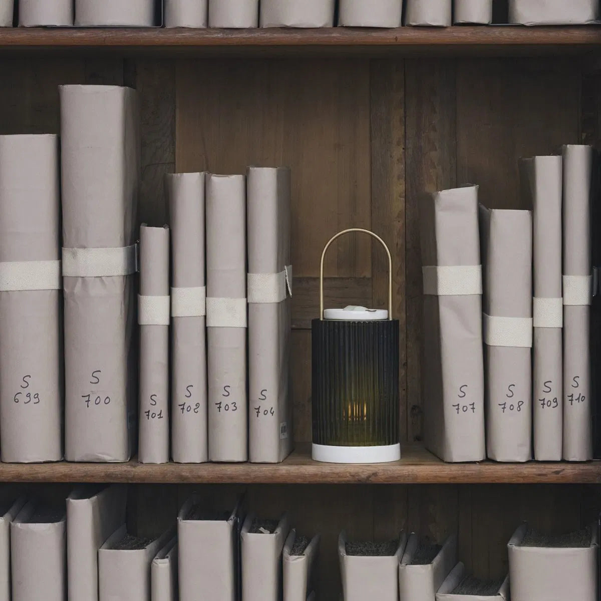 La Promeneuse | Trudon