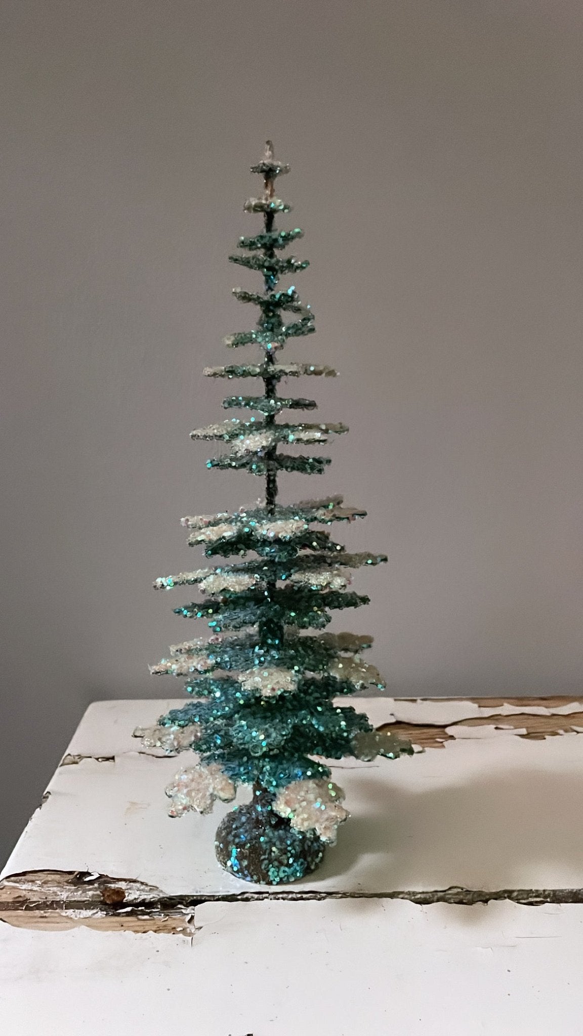 Vintage Glitter Christmas Tree - Green with Frost 30cm - Bon Ton goods