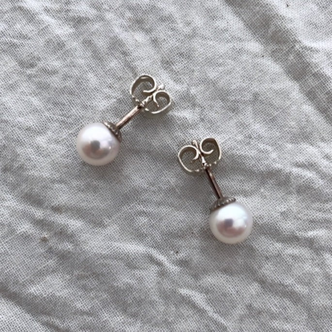 White Pearl Stud Earrings - Bon Ton goods