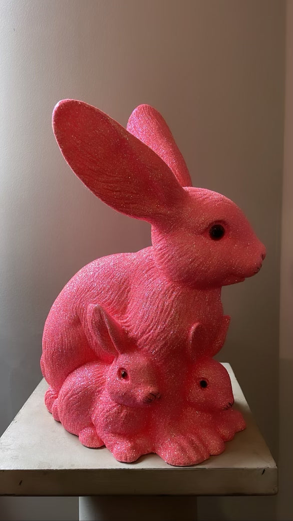 Peachy Pink Glitter, Mother Bunny with Kit - Ino Schaller