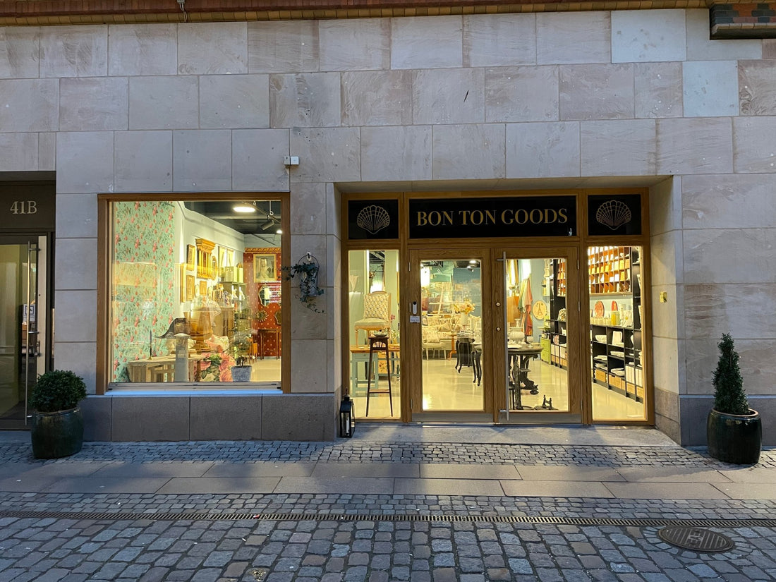 A New Front, A New Shop—New Signs - Bon Ton goods
