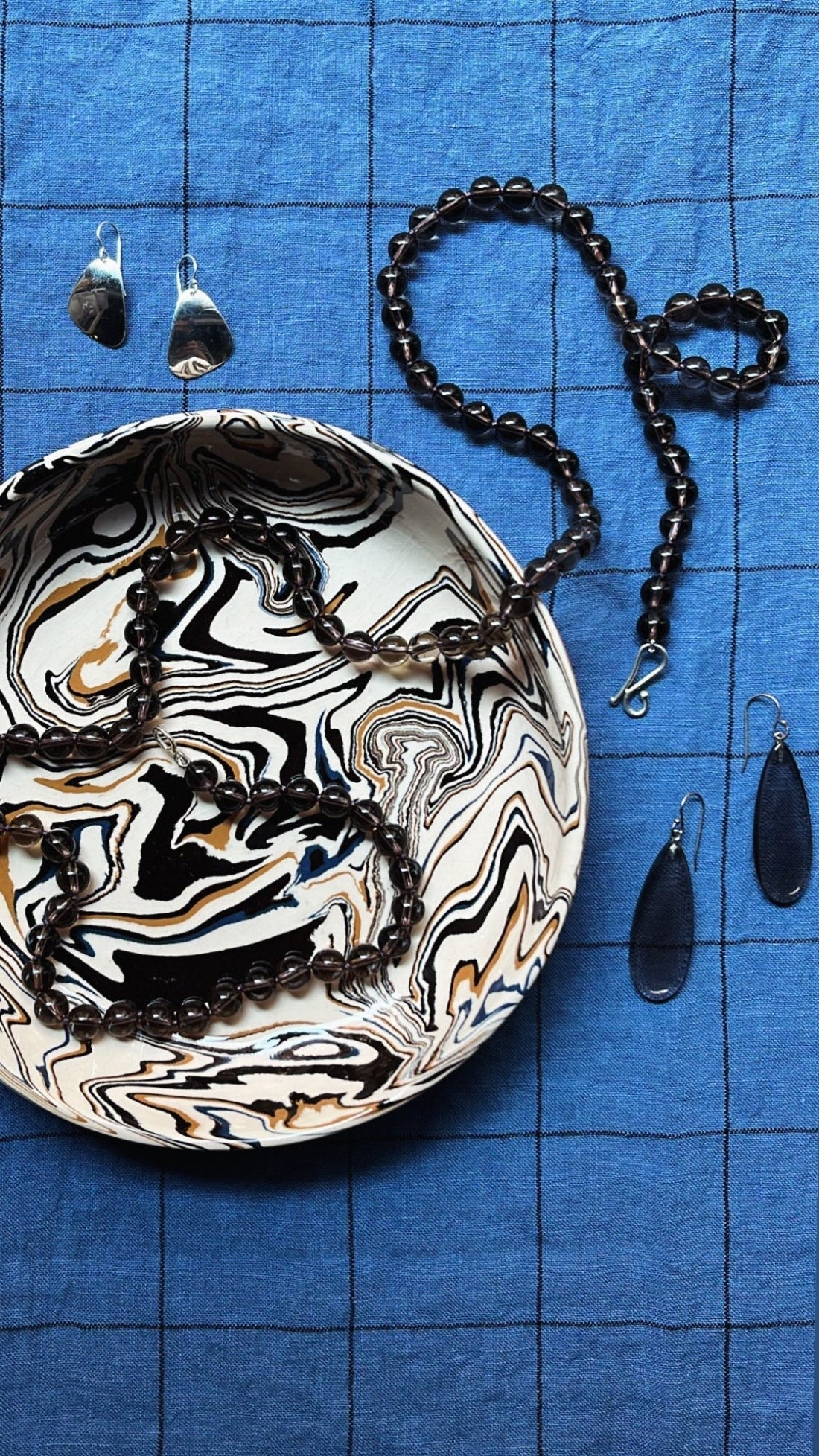 A Paris Table: Ceramics, Linen, Paper, and Form - Bon Ton goods