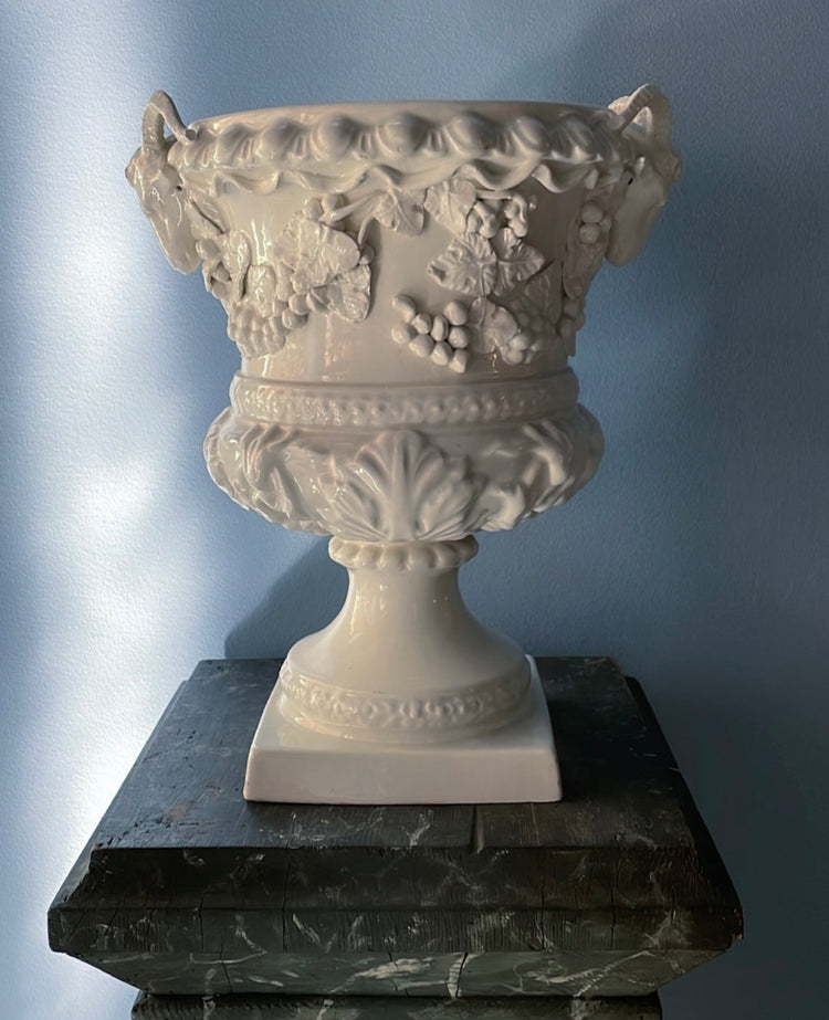 ESTATE CERAMICS