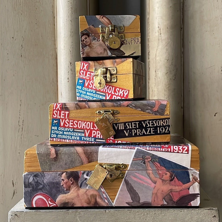 BLANKETY BLANK - Bon Ton goods