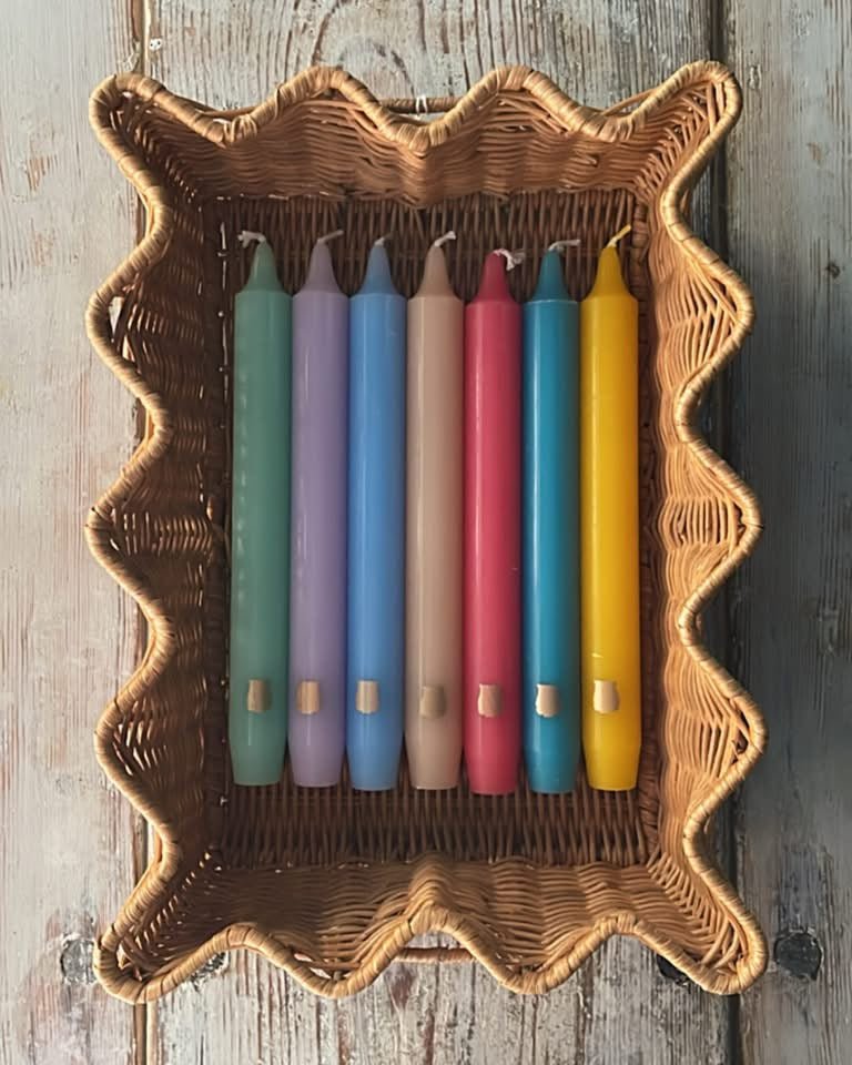 THE SEASON OF BEAUTIFUL GIVING - Bon Ton goods