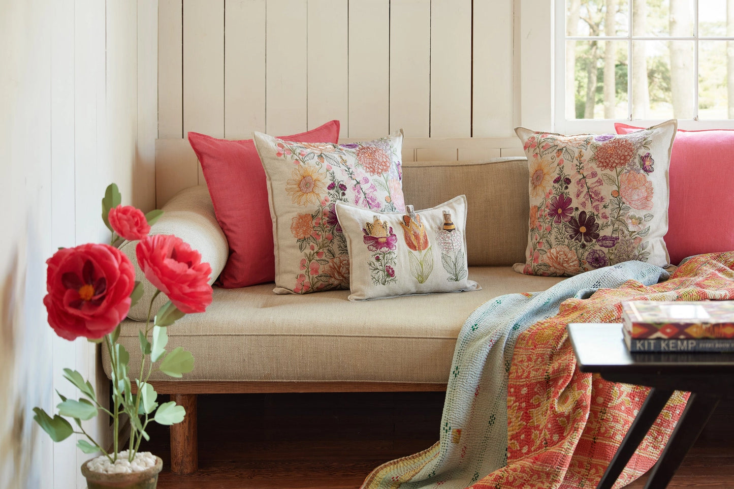 Flower Friends Pocket Pillow