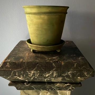 Green Unglazed Faaborg Pot | Handmade Erik Bendtsen Ceramics