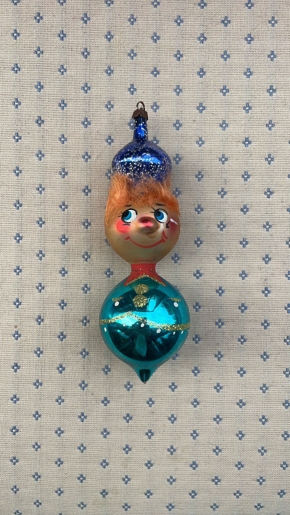 Vintage De Carlini Hand-Painted Glass Character Ornament – Italy, Blue & Aqua