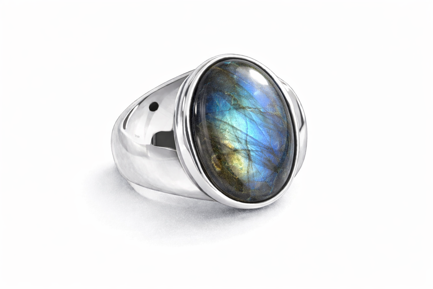 Opus Ovatus Ring | Mikkel Brøgger